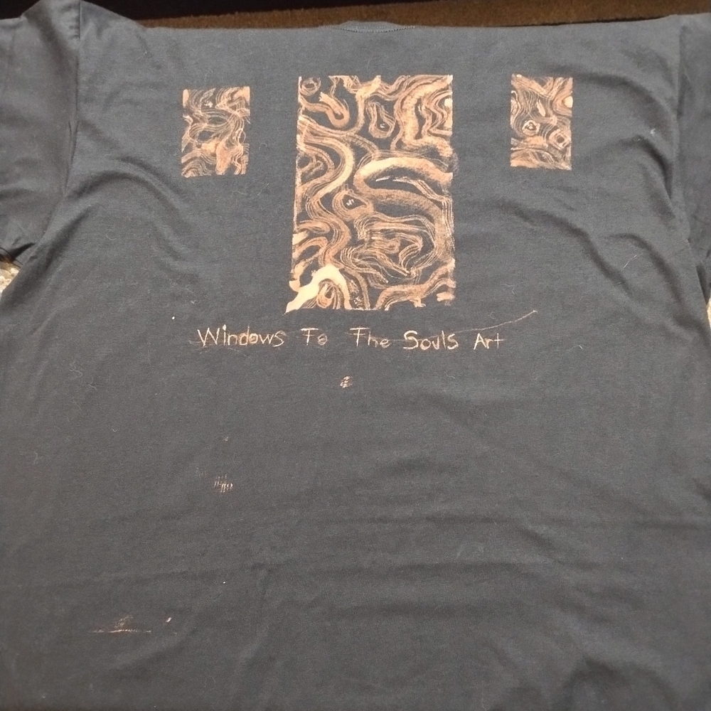 Black "windows To The soul" Tee - Picture 2 of 7